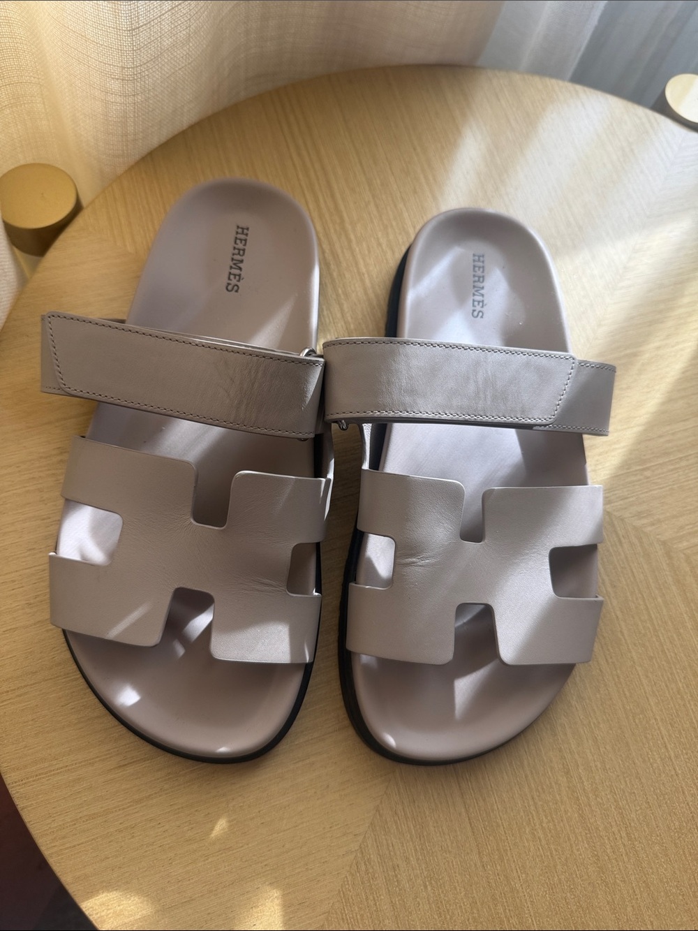 Hermes Chypre Leather Sandals in Beige Mastic color